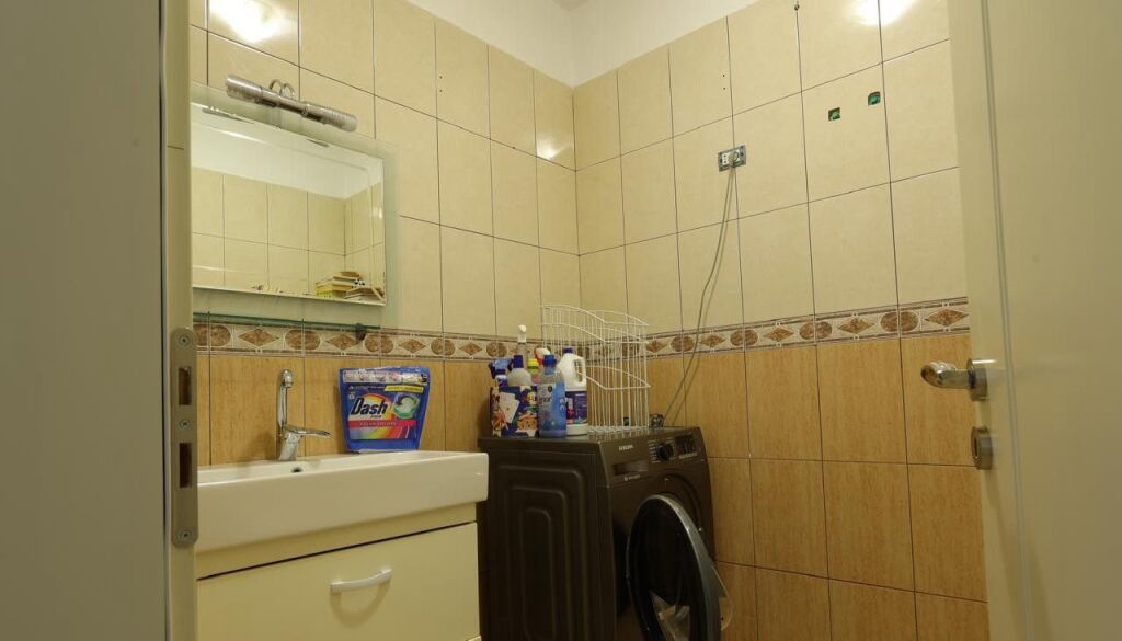 Shitje | Apartament 2 + 1 | Tregu Elektrik | 190000 €