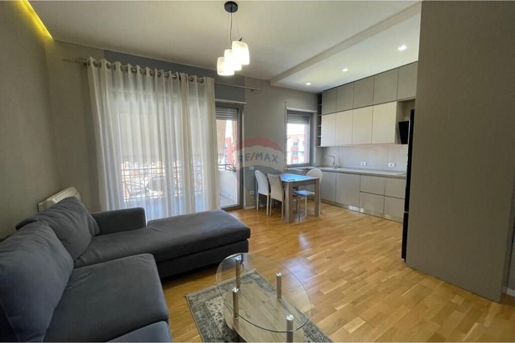 Apartament 2+1+2 me qera Kompleksi Delijorgji
