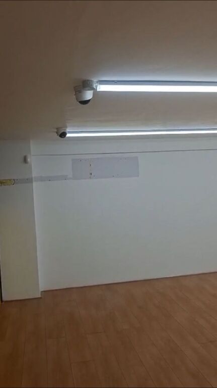 Dyqan 1+1 Me Qira në  Myslym Shyri, Tiranë - 1500€ | 134 m²