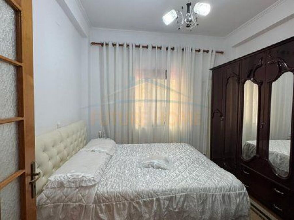 Shitet, Apartament 3+1, Selite, Tirane