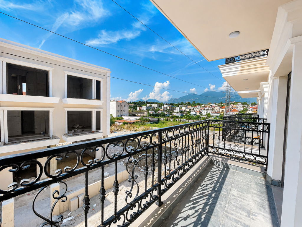 Shitet Apartament 3+1, 151.86 m² te Porta Tirana e Re
