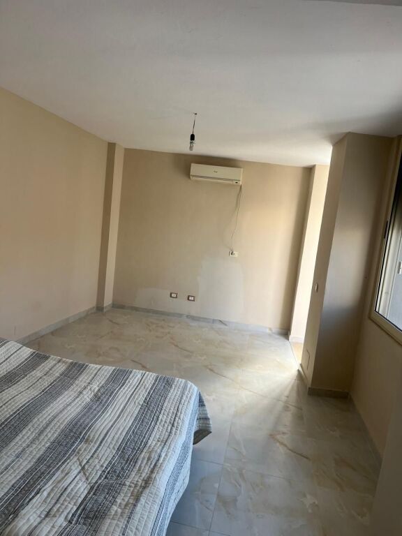 🏡 Apartament 1+1 me Qira – Pranë Muzeumit, Durrës