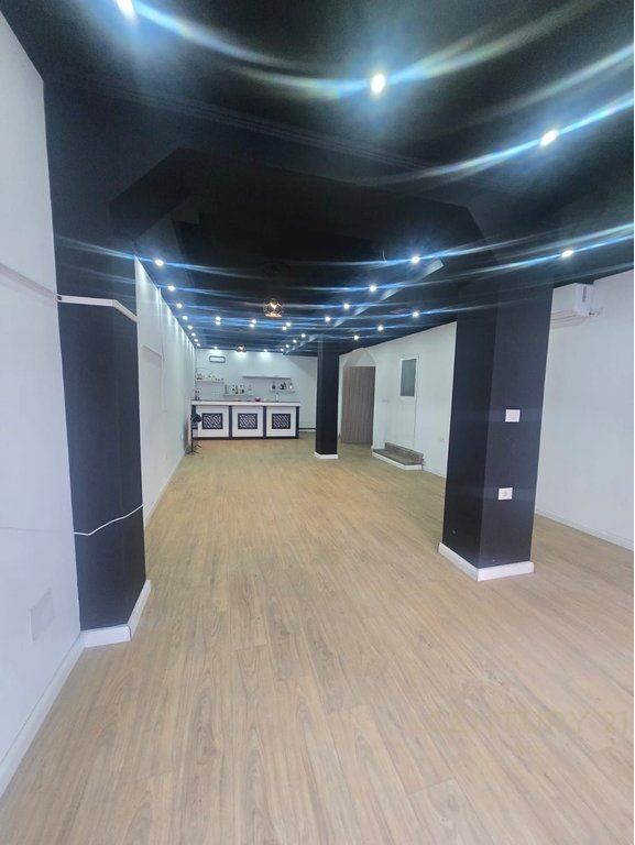 BUSINESS UNIT FOR SALE BUSINESS NEAR DURRES TRAIN STATION !!!