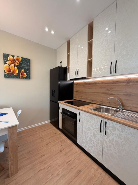 Per Qira Apartament 1+1 Prane Sotir Noka Durres