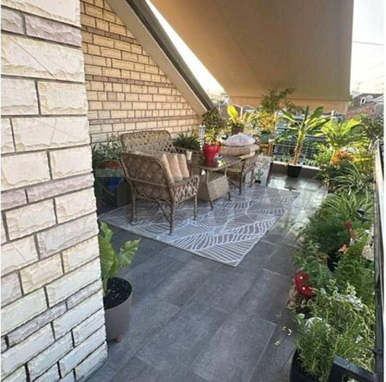 Vilë - Për Shitje - Bulevardi i Ri, Tiranë(ID: 530471016-74)