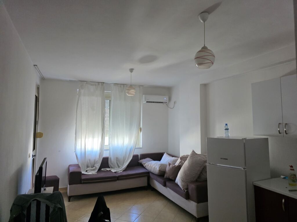 Affitto | Apartament 1 + 1 | Astir | 450 €/mese