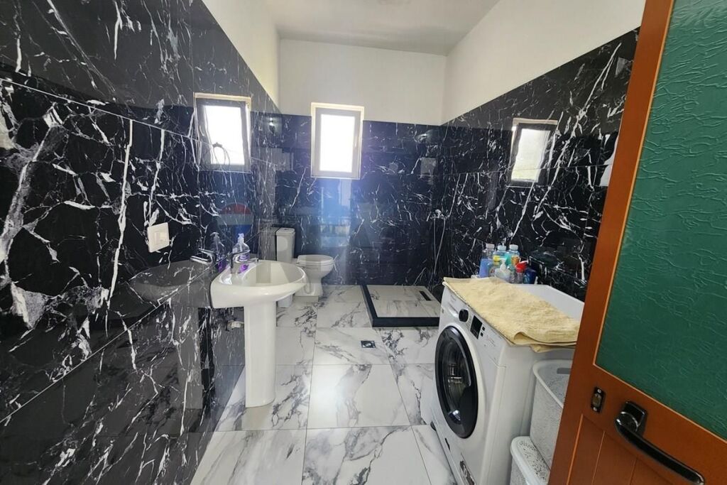 Shtëpi private - Për Shitje - Balldre i ri, Lezhë