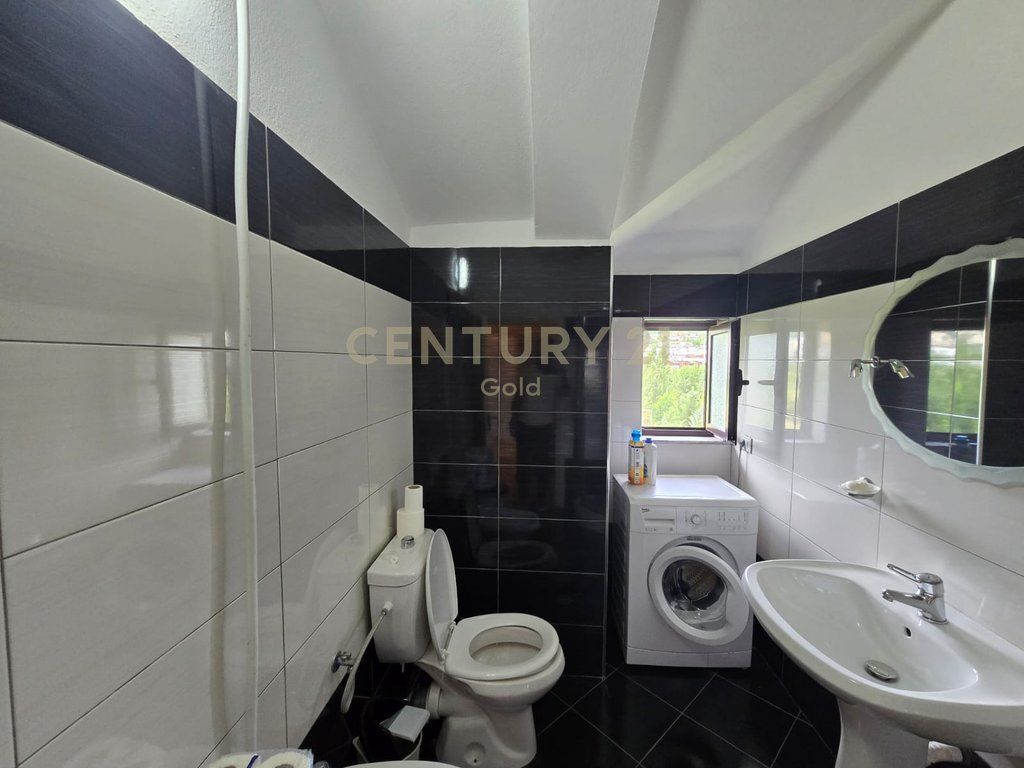 APPARTAMENTO IN AFFITTO AL LAGO DI TIRANA. 900 € /Mese