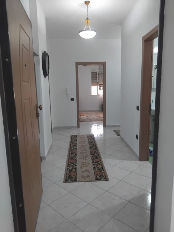 Apartament 2+1+2 për Shitje – Pranë Pallatit të Sportit, Durrës