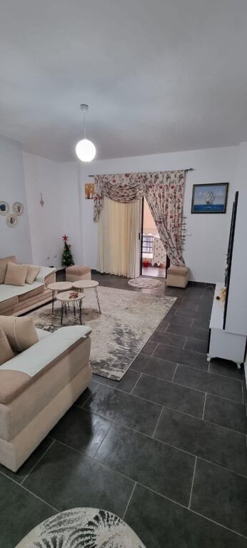 Affittasi appartamento 1+1 a Fresk