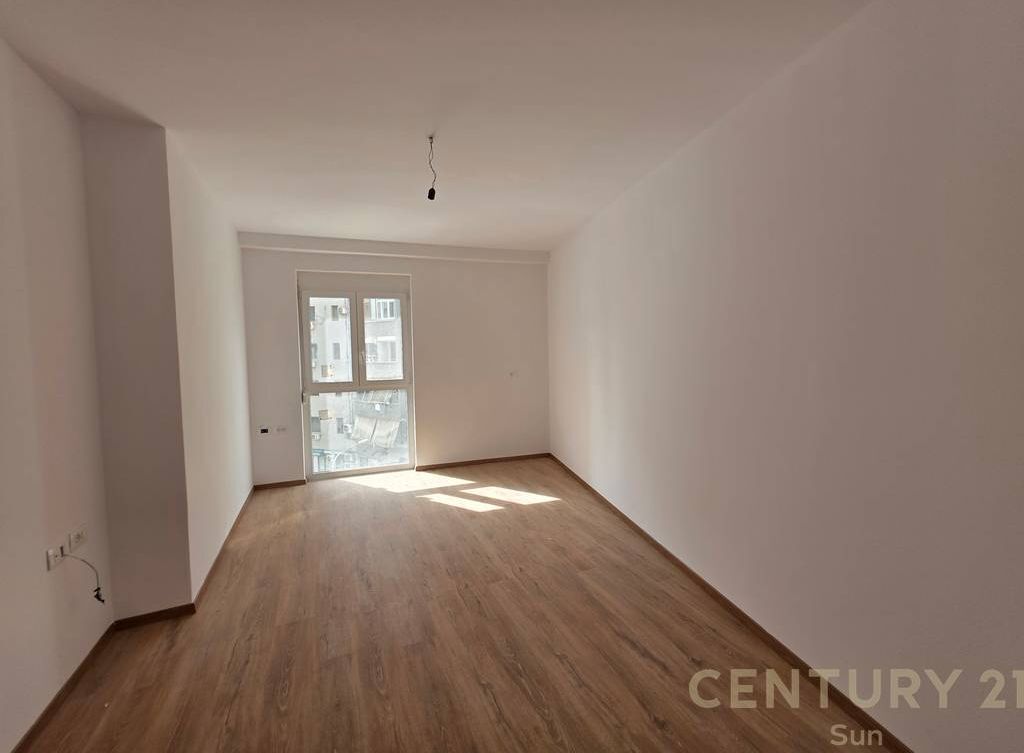 OFFICE FOR RENT NEAR AIR ALBANIA