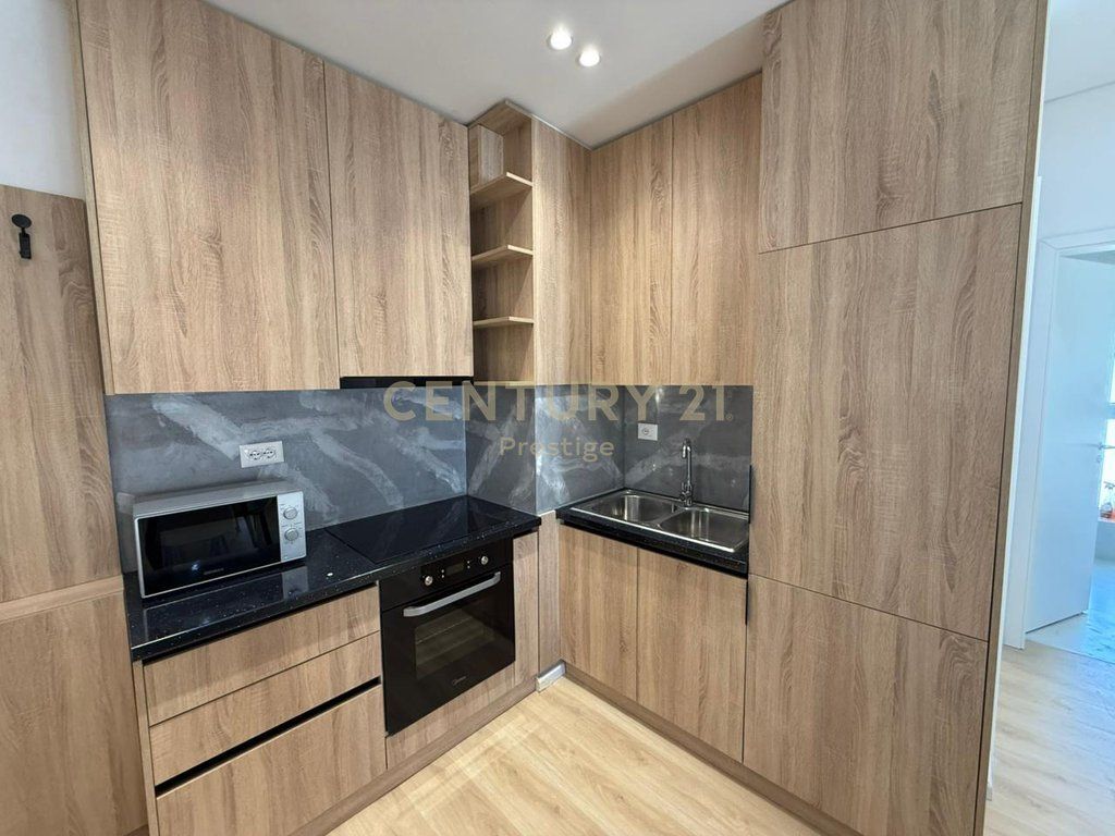 APARTMENT 2+1 FOR RENT LOCATED AT RESIDENCA KADIU, ALI DEM! prestige143249