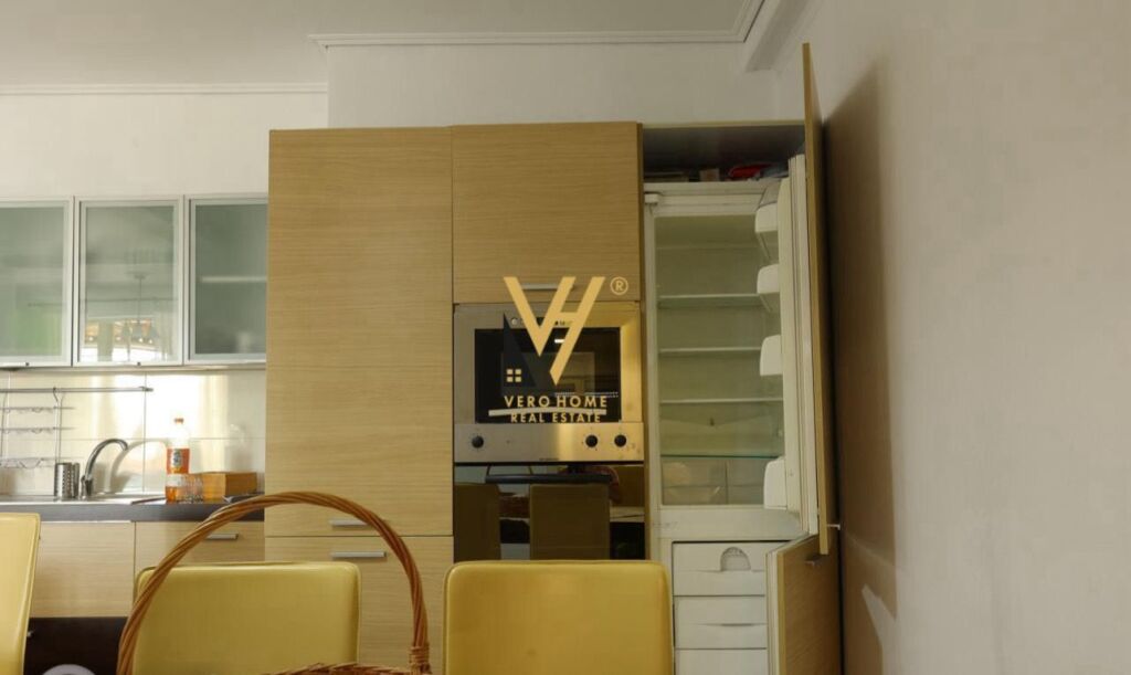 OKAZION!! SHITET APARTAMENT 2+1+BLK TE RR.TODI SHKURTI, GRANDI 19.000.000 LEKE