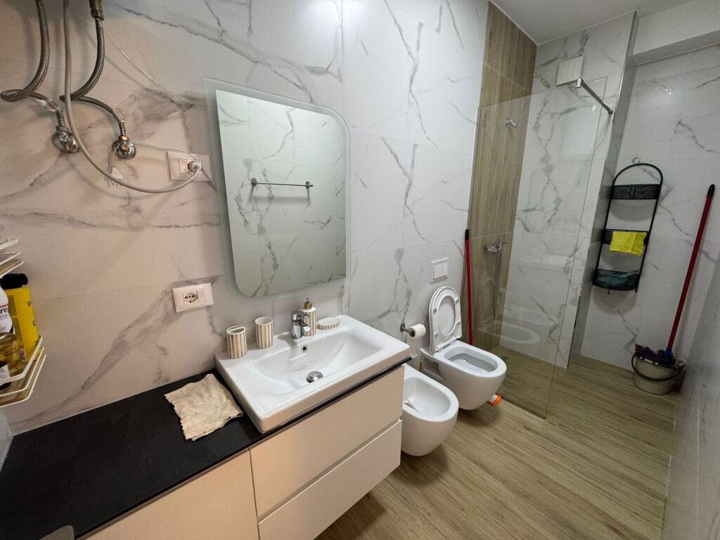 Jepet me qera Apartament 1+1  Ne Don Bosko