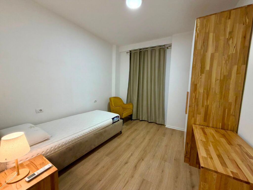 APPARTAMENTO IN AFFITTO 3+1+2 VICINO ERLI PORCELAN