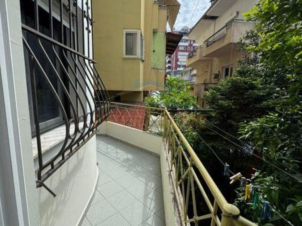 Shitet, Apartament 3+1, Selite, Tirane