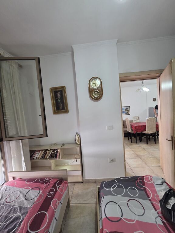 Apartament 1+1 në Yzberisht te Nela 6
