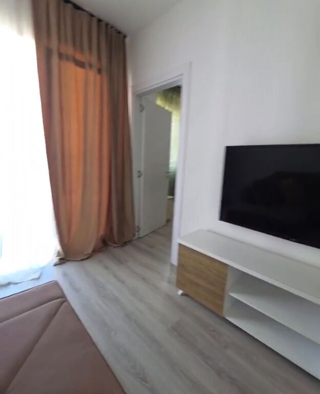 In affitto 1+1+ parcheggio E88 Laprake 550 mila leke