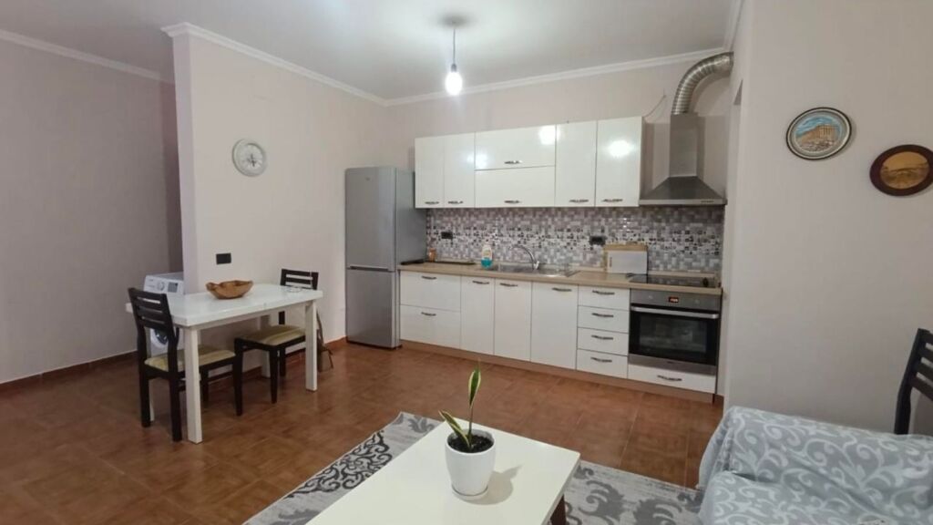 Apartament 1+1 për qira në Ali Dem