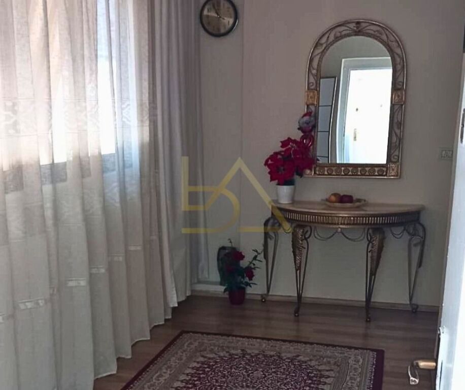 Vendesi in vendita 2+1 – Centro di Tirana