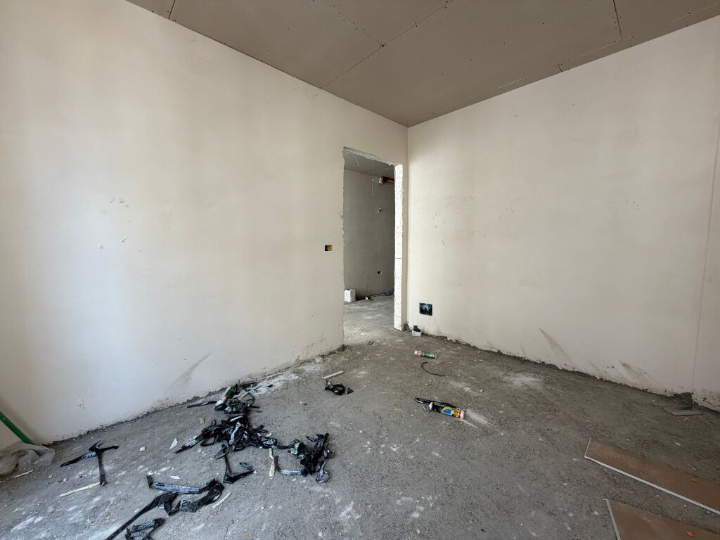 🌊 Shitet Apartament 1+1 📍Golem, Pallatet Alb-Golem