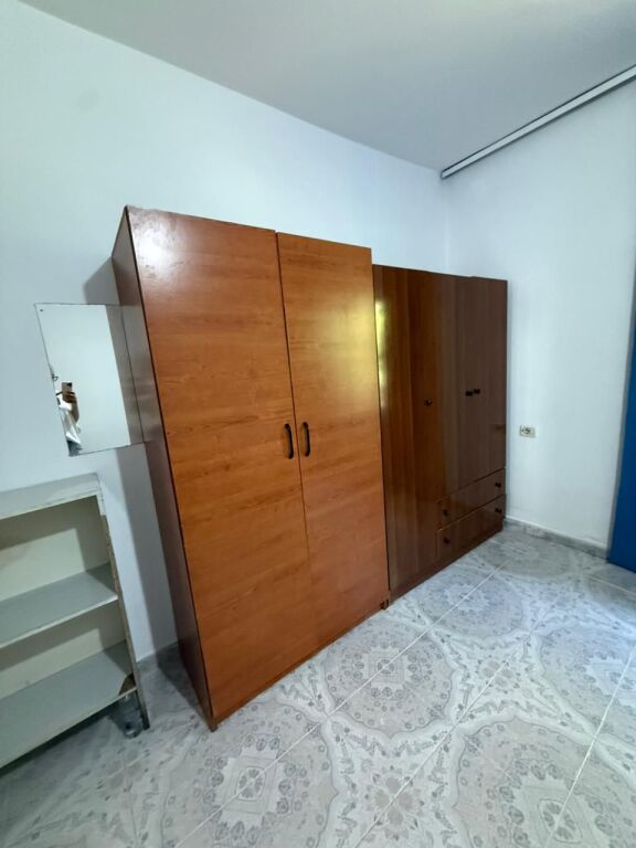 Affitto | Shtëpi private 1 + 1 | Spitali Amerikan 2 | 300 €/mese