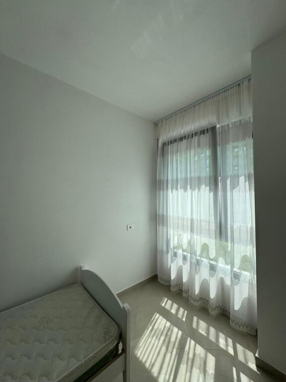 Apartment for rent 2+1+2- 📍5 May, New Garden complex - 600 thousand lek