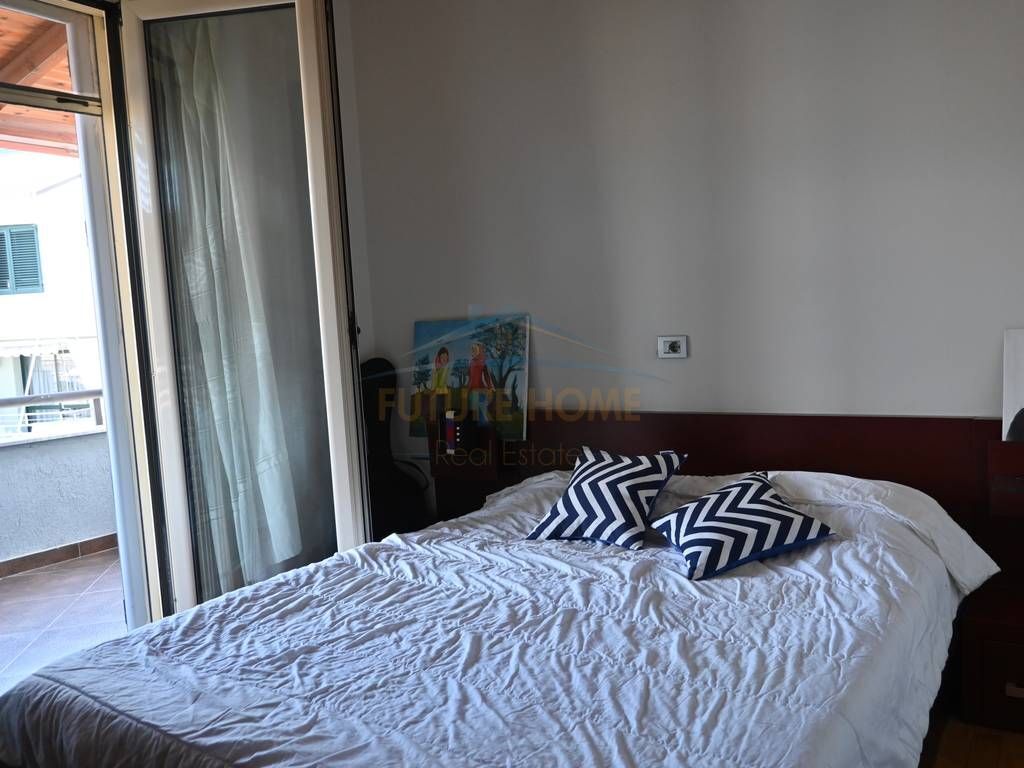 Shitje, Penthouse 3+1+3, Kodra e Diellit