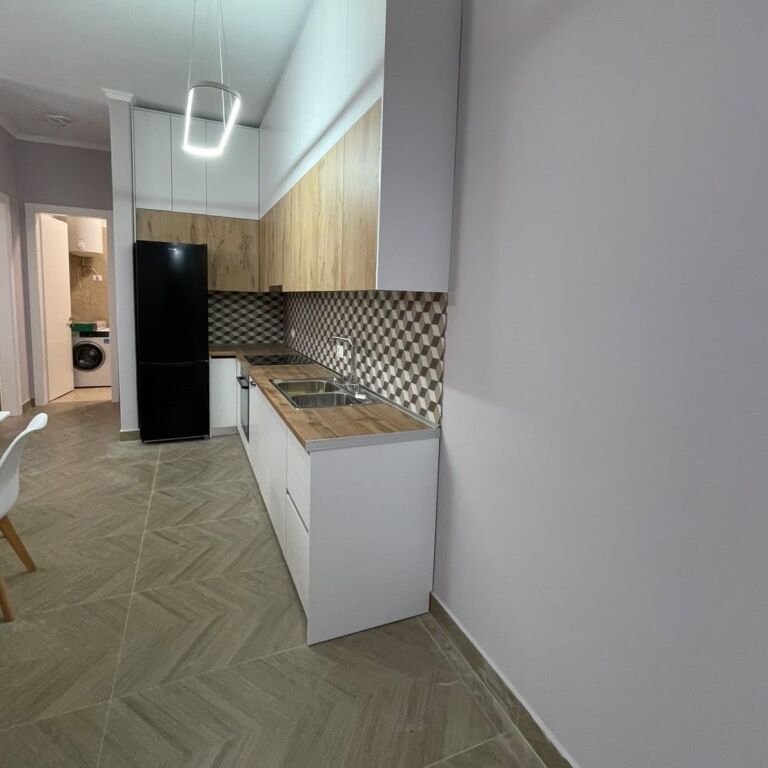 🏡 Apartament 1+1 me Qira + Post Parkimi – Kompleksi Delijorgji ✨