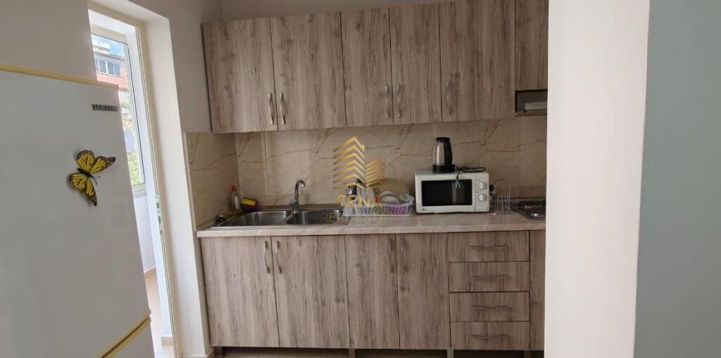 Rent, Apartment 2+1+blk, Durresit Street-Near Hotel Colosseo, 60,000 Lek per month