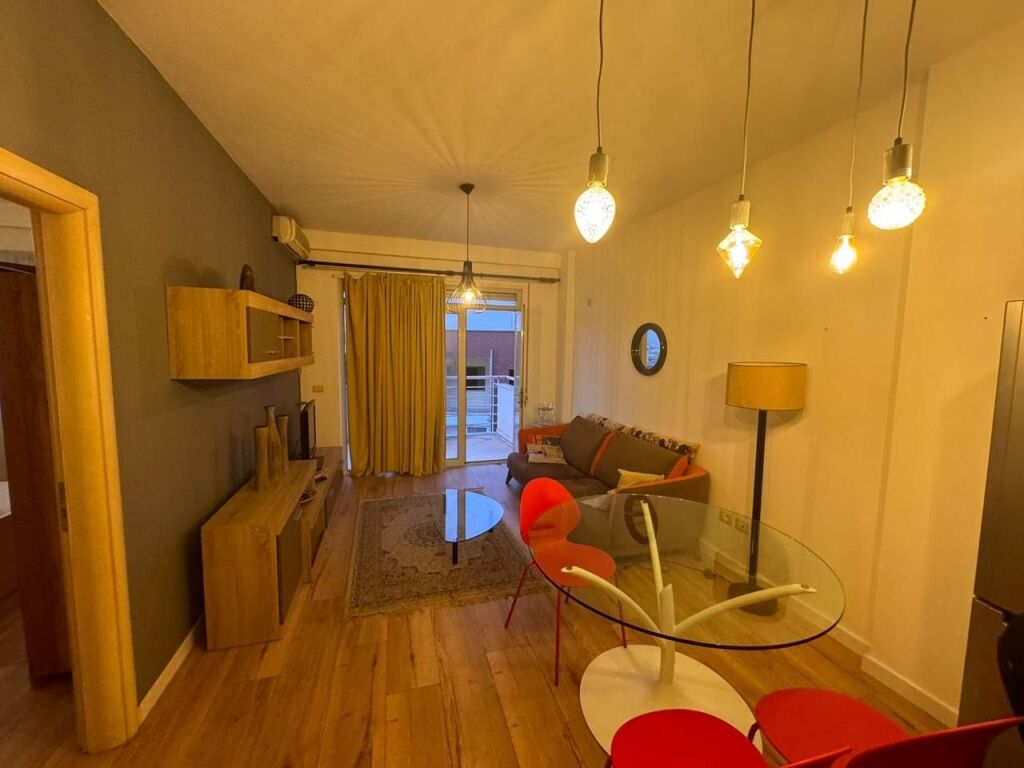 1+1,dry lake,550 euro
