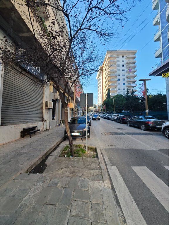 DURRES CENTER, APARTMENT 1+1 FOR SALE