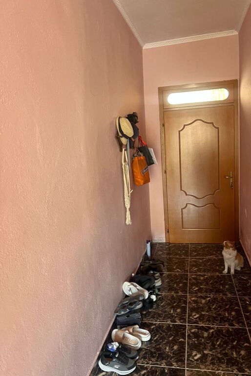 Qera | Shtëpi private 2 + 1 | Ali Demi | 600 €/muaj