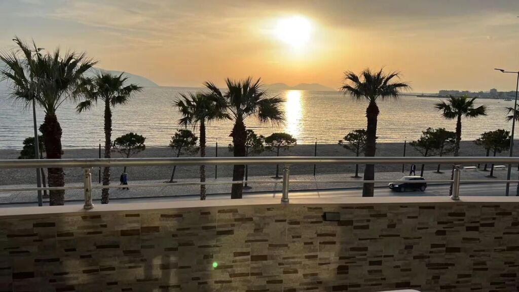 Apartment For Rent On The Lungomare