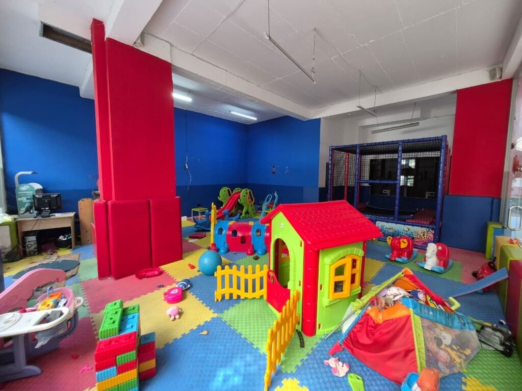 Business premises for rent in Astir, at Hapsira X Complex.   