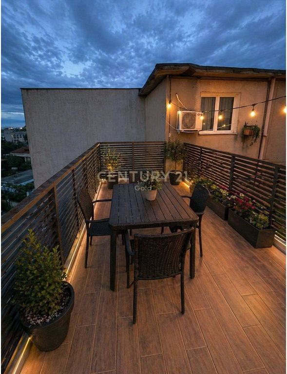 APARTMENT 1+1+ VERANDA FOR SALE IN LAPRAK!
