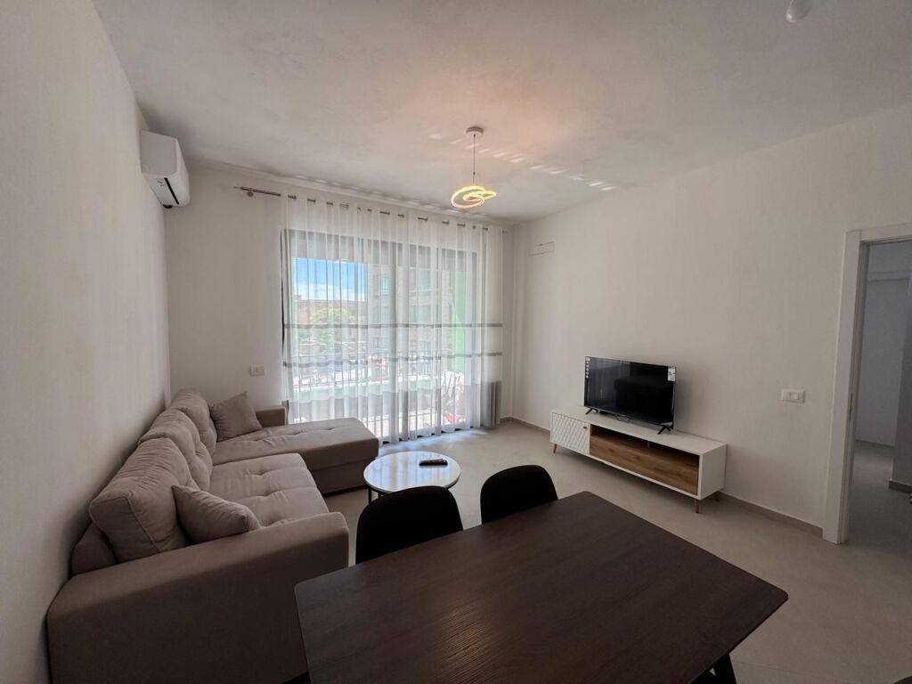 Apartment for rent 2+1+2- 📍5 May, New Garden complex - 600 thousand lek