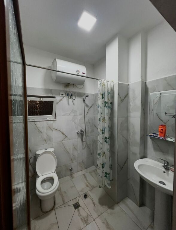 Apartment 2+1. 37000 leke.Siri kodra Street