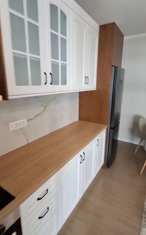 For rent 2+1+1 OPPOSITE SQUARE 21
