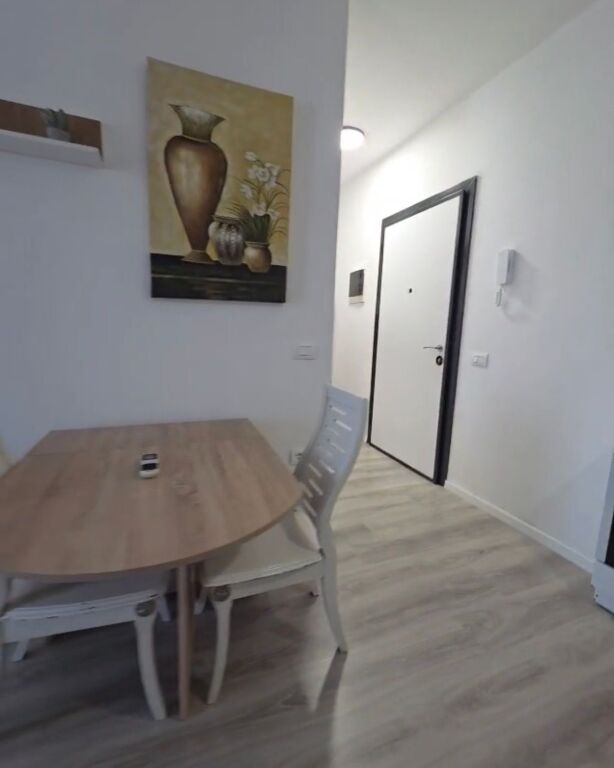 In affitto 1+1+ parcheggio E88 Laprake 550 mila leke
