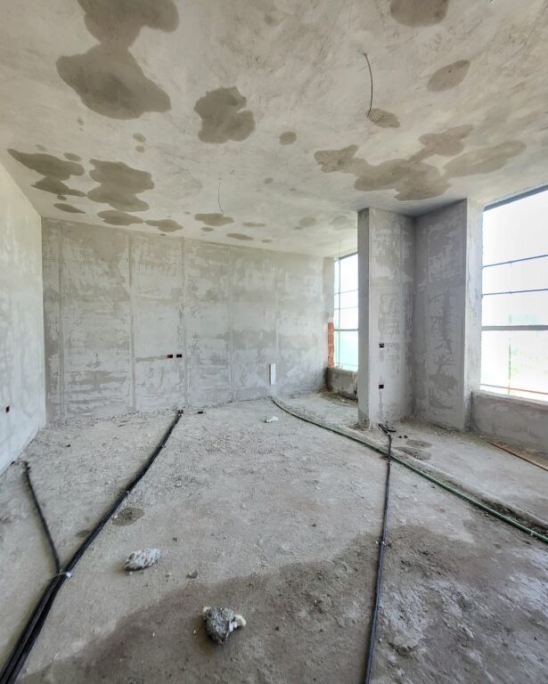 Apartment 2+1+2 for Sale New Boulevard