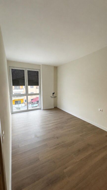 UFFICIO IN AFFITTO 69 M2 JORDAN MISJA 45.000 LEKE FH-79972