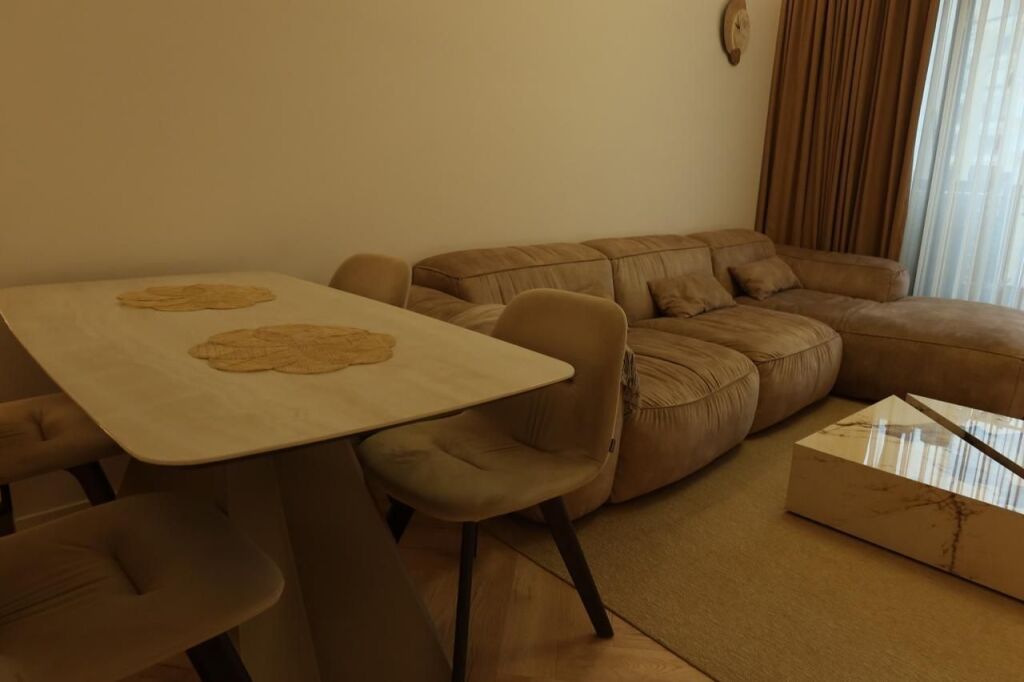 Super Apartament modern Lake View Rezidence