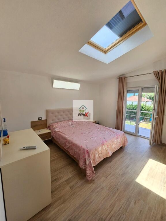 🏡 SUPER VILË LUKSOZE ME QERA – SHËNAVLASH, DURRËS