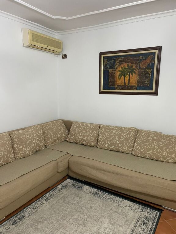 Rent | Apartament 1 + 1 | Ura e Tabakeve | 500 €/month