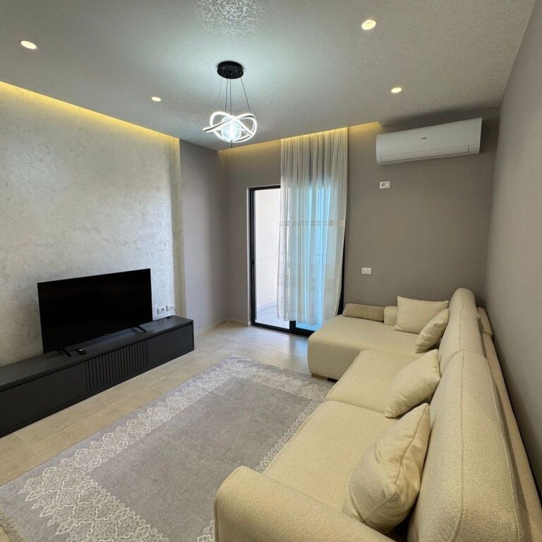 🏡✨ Shitet Apartament 1+1 + Post Parkimi – Golem ✨🏡