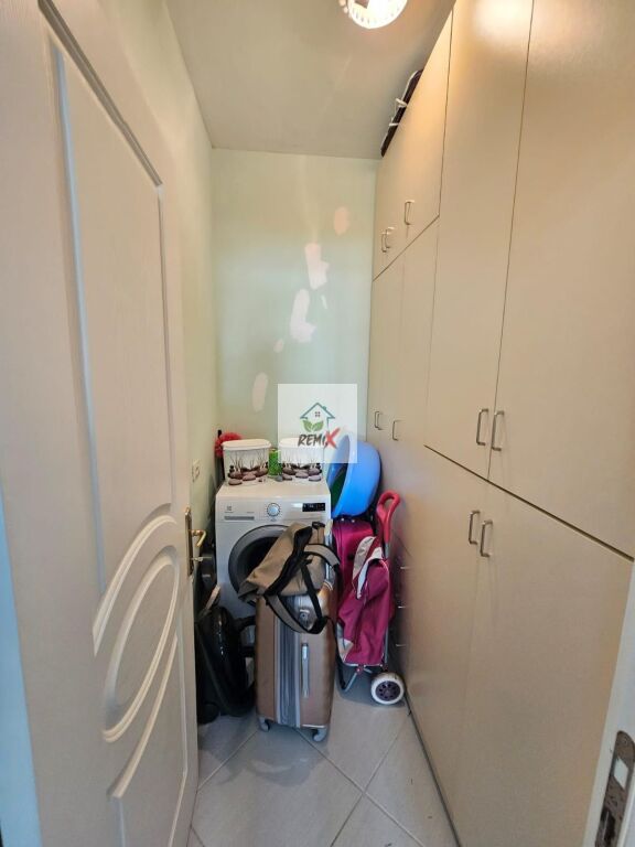 JEPET ME QERA APARTAMENT 2+1 PRANE KAZAZIT