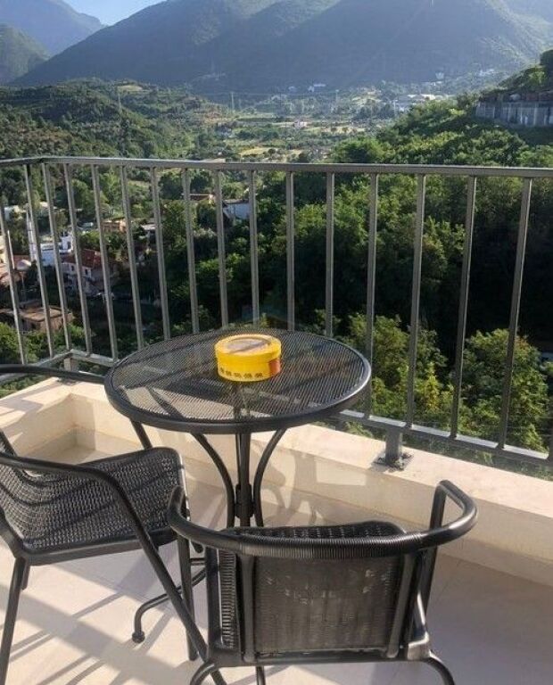 Shitet, Apartament 1+1, Rezidenca Jaho, Fresku, Tirane.