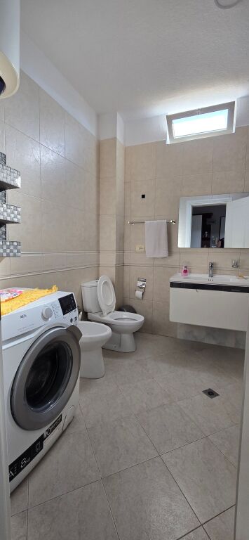 APARTMENT 2+1, BARRICADES STREET, ALSO AVAILABLE FOR AIRBNB!