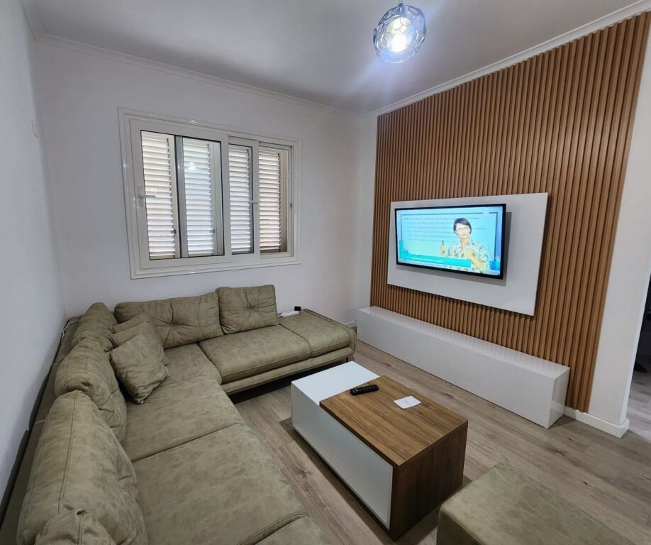 🏡 **JEPET ME QERA SUPER APARTAMENT 2+1 PRANË VALA PARKUT** ✨